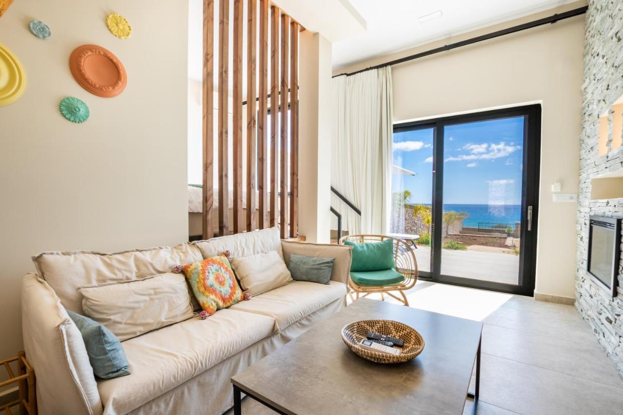 Euphoria Suites Lakki  Exterior photo